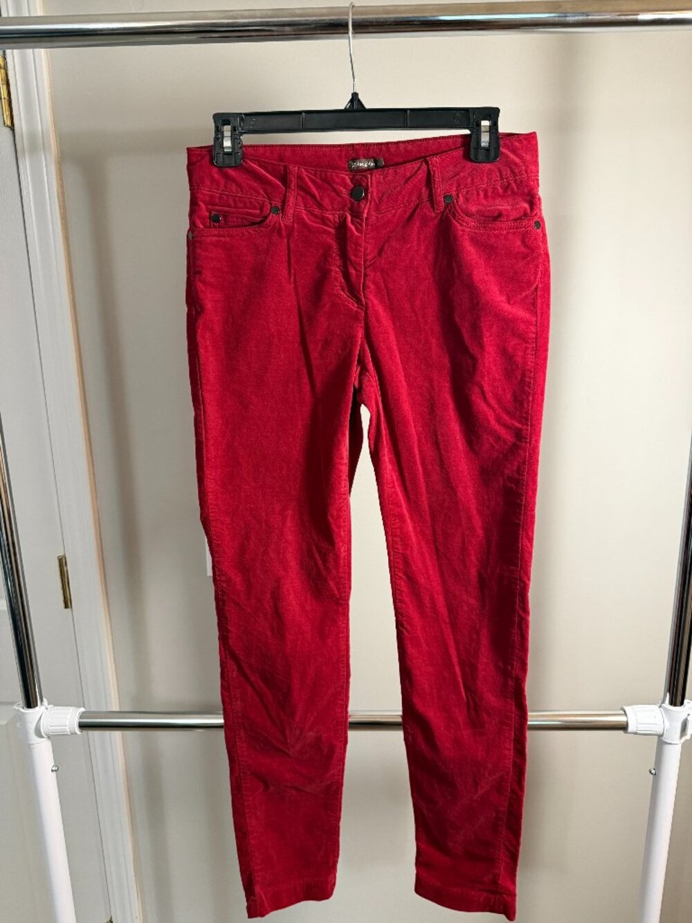 J. McLaughlin Red Velvet Skinny Pants Women's Size 2 Stretch Mid Rise Jeans